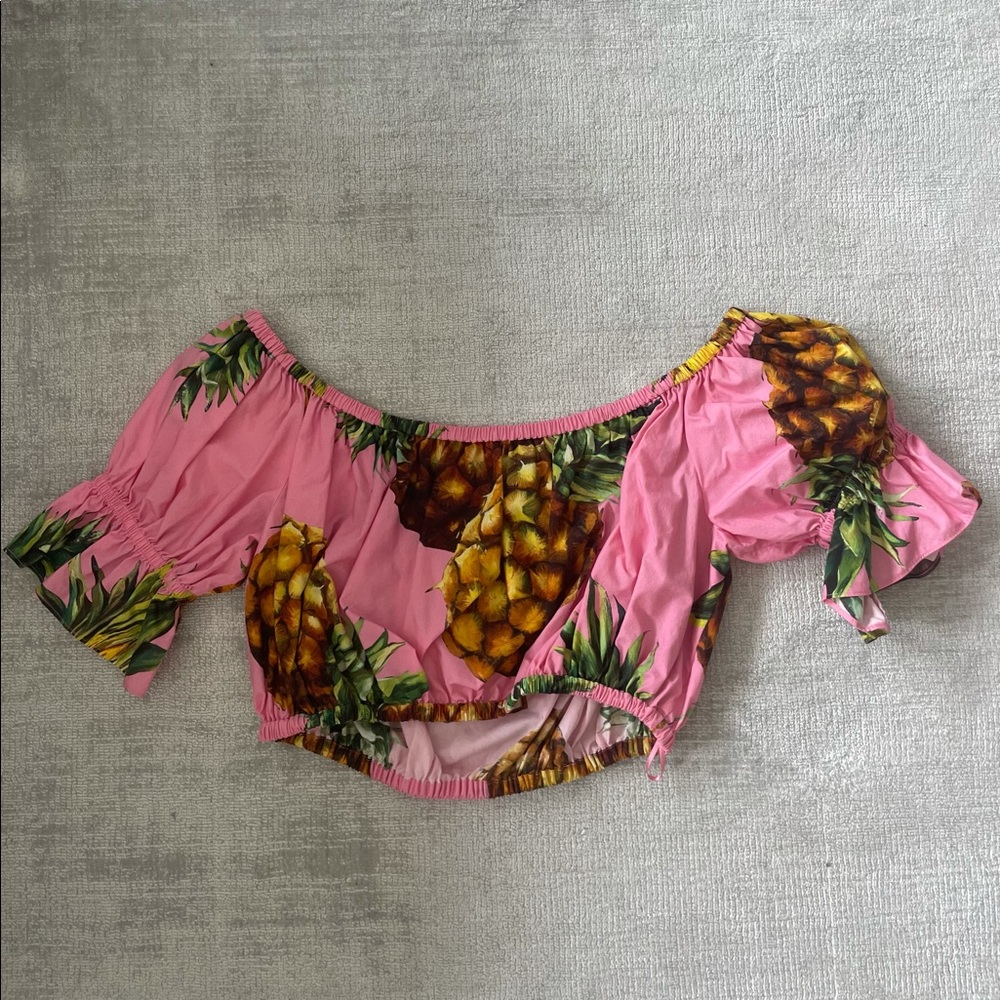 Dolce & Gabbbana pineapple crop top